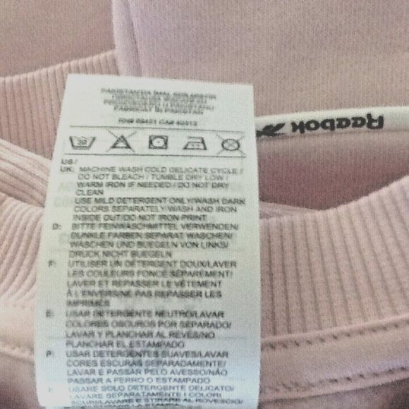 new Reebok Women’s Size XL Piping Pack Crew Neck Sweatshirt in Frost Berry Pink - Picture 8 of 9